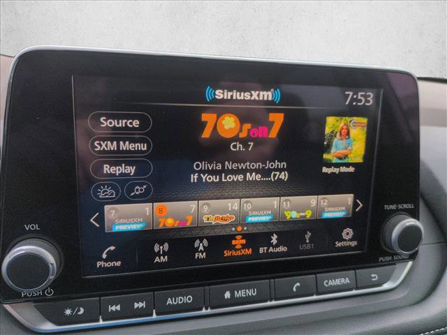 Used 2023 Nissan Rogue SV image 13