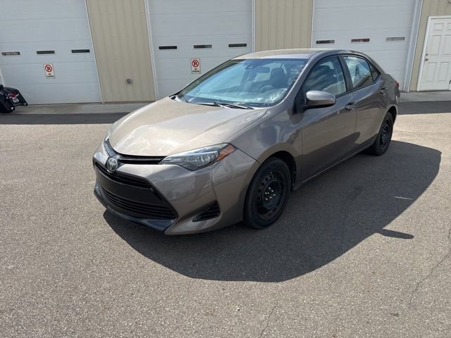 Used 2018 Toyota Corolla LE FWD image 7