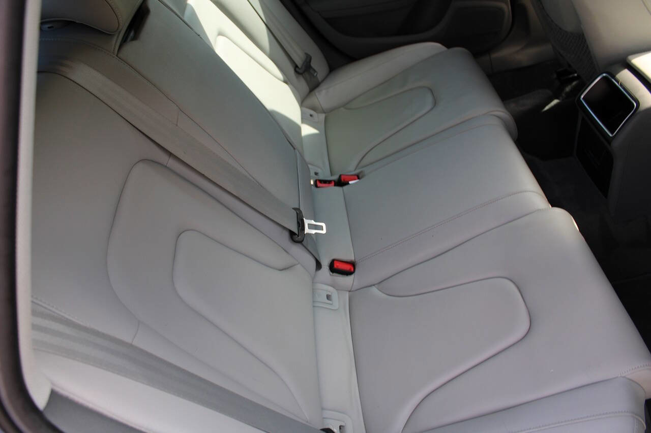 Used 2013 Audi A4 2.0T Premium image 31