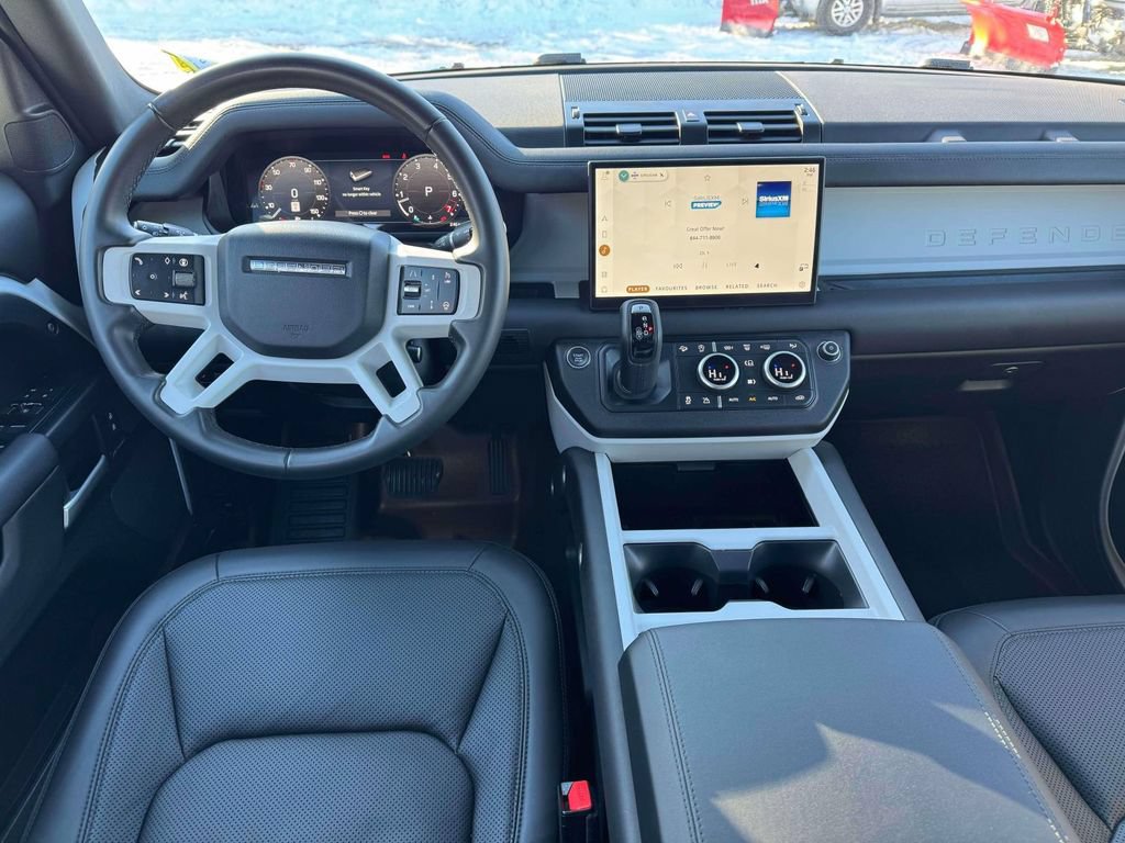 Used 2025 Land Rover Defender 110 S AWD/4WD image 18