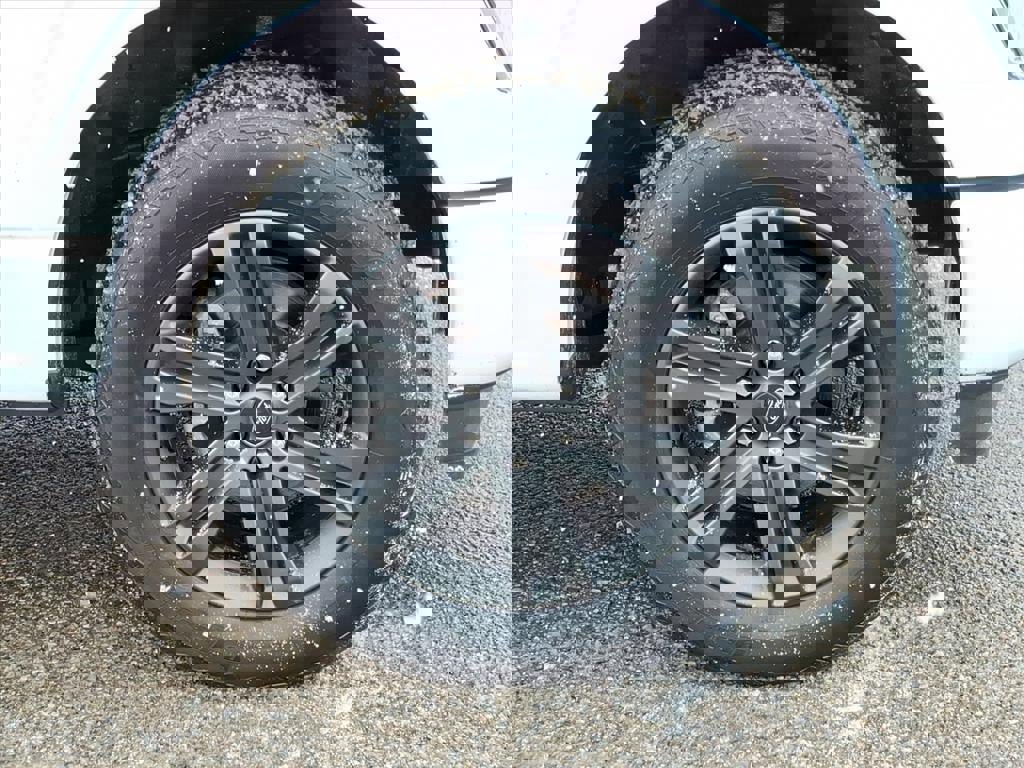 Certified 2022 Ford F150 XLT w/ Equipment Group 302A High image 10