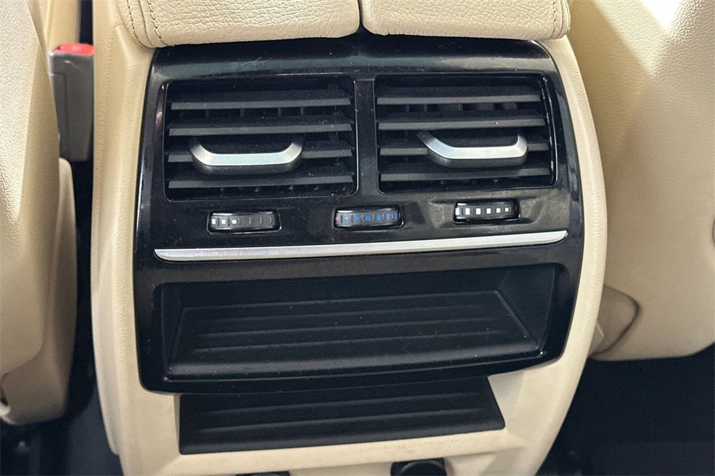 Used 2018 BMW 530e image 14