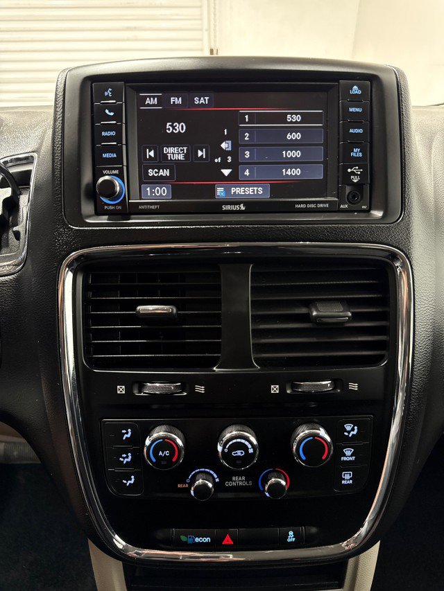 Used 2017 Dodge Grand Caravan SE w/ Power Window Group FWD image 19