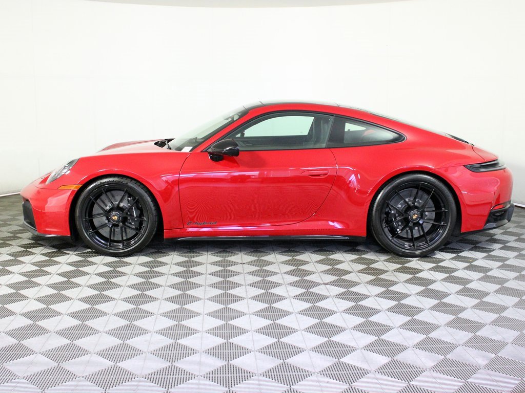 Used 2025 Porsche 911 Carrera 4 GTS image 2