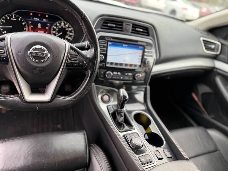 Used 2016 Nissan Maxima 3.5 SV image 14