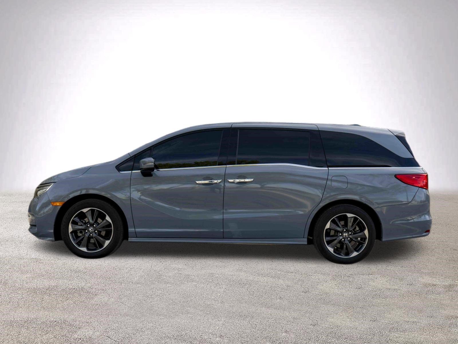 Used 2024 Honda Odyssey Elite image 6