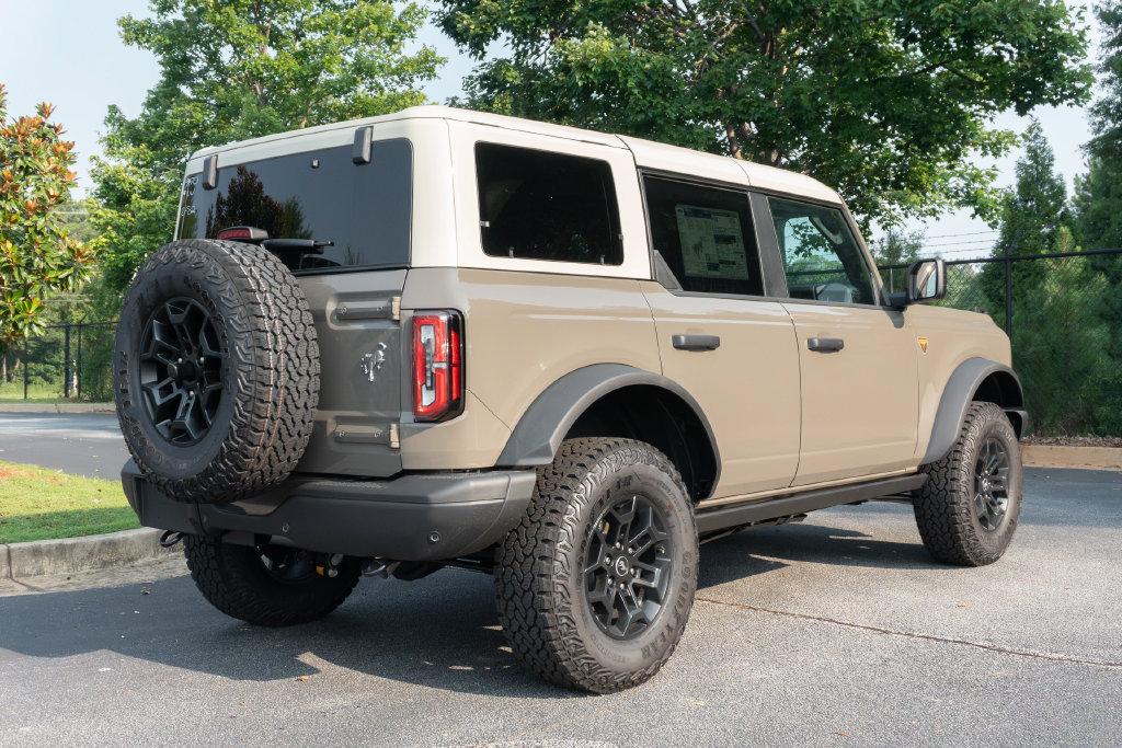 New 2026 Ford Bronco Badlands AWD/4WD image 10