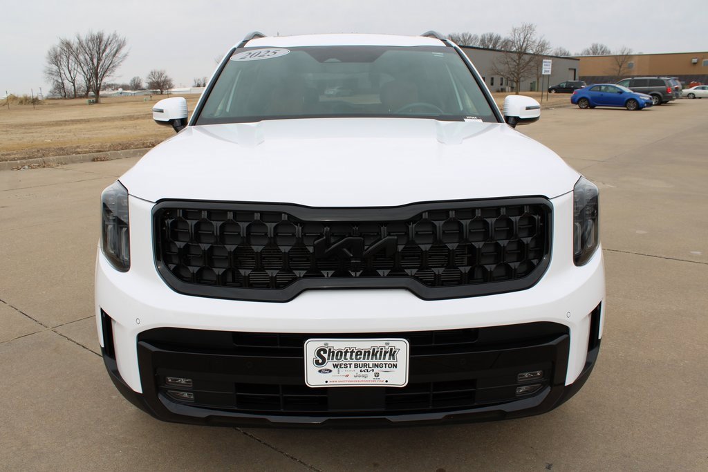 Used 2025 Kia Telluride SX Prestige X-Line image 2