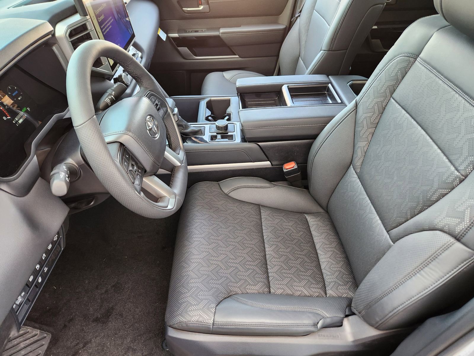 Used 2025 Toyota Tundra Limited image 10