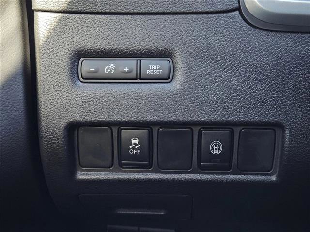 Used 2024 Nissan Murano SV w/ SV Midnight Edition Package image 13