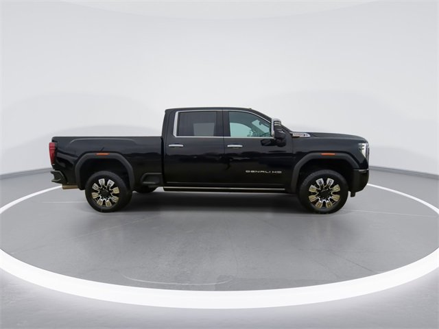 Used 2024 GMC Sierra 2500 Denali w/ Denali Reserve Package image 9
