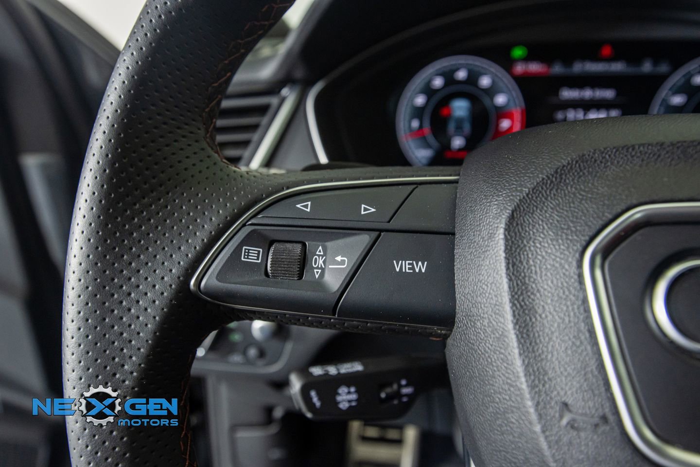 Used 2024 Audi SQ5 Prestige image 15