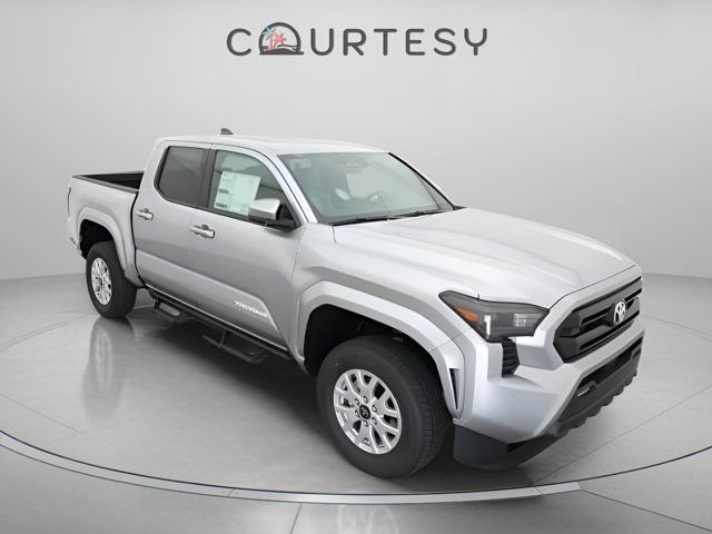 Certified 2026 Toyota Tacoma SR5 AWD/4WD image 31