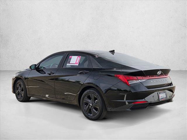 Used 2023 Hyundai Elantra Blue image 7