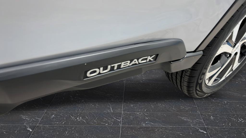 Used 2022 Subaru Outback Limited image 35