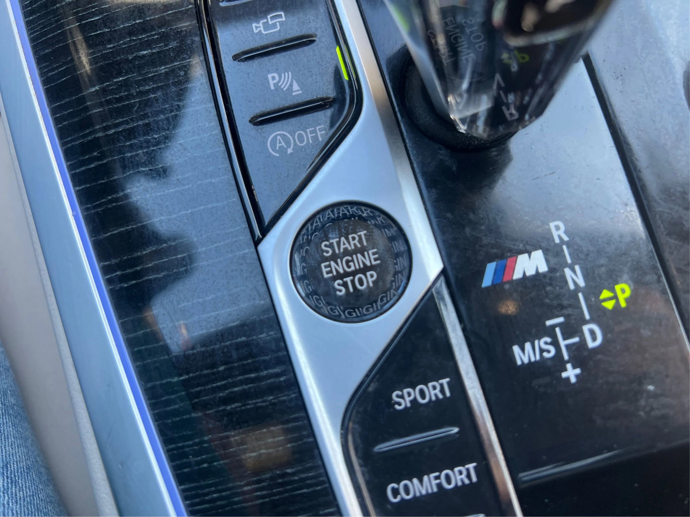 Used 2021 BMW X7 M50i AWD/4WD image 25