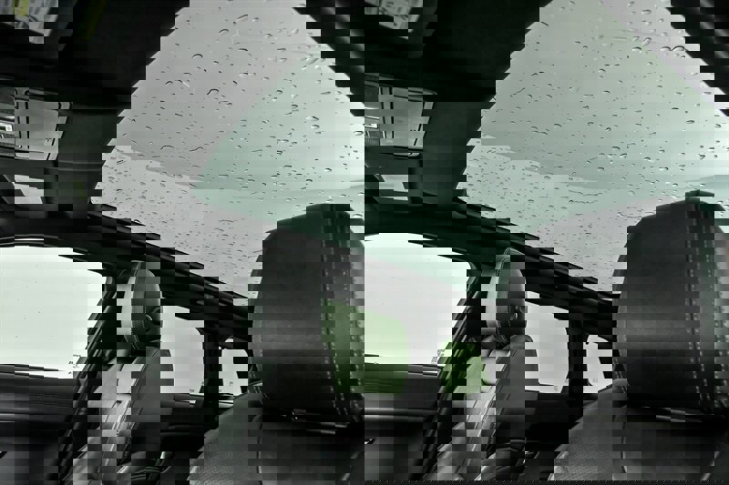 Used 2019 Land Rover Range Rover Evoque SE Premium AWD/4WD image 21