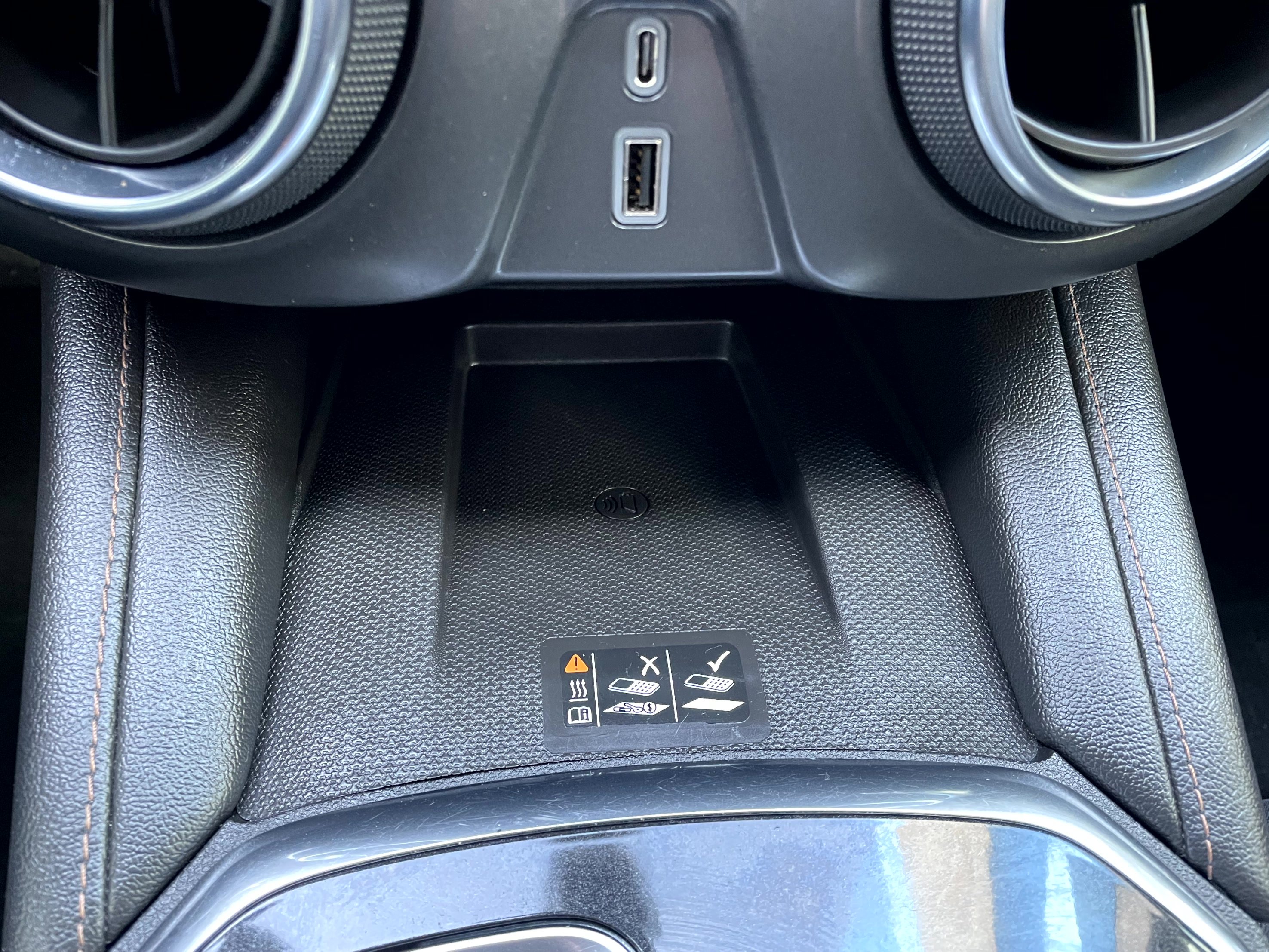 Used 2021 Chevrolet Blazer Premier w/ Driver Confidence II Package AWD/4WD image 19