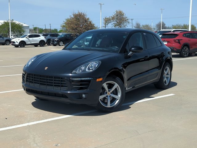 Used 2017 Porsche Macan AWD/4WD image 1
