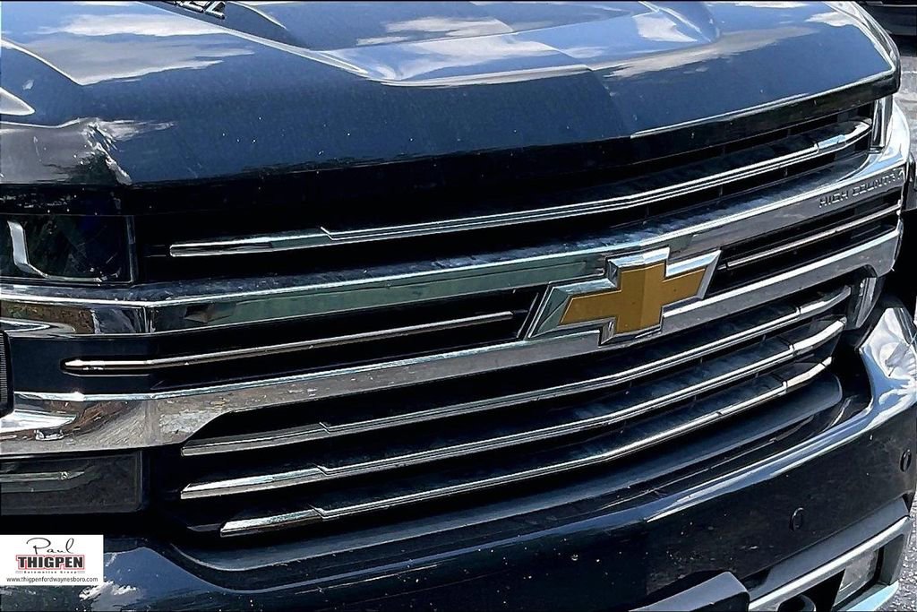 Used 2019 Chevrolet Silverado 1500 High Country AWD/4WD image 28