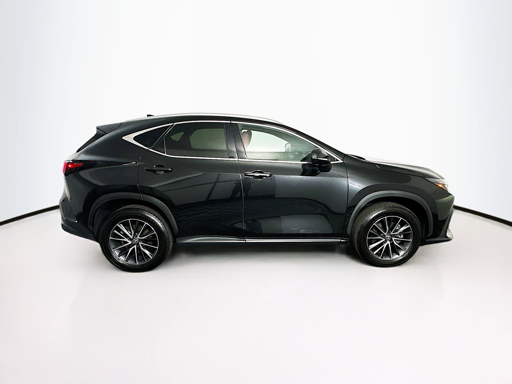 Used 2025 Lexus NX 350 AWD w/ Premium Package image 10