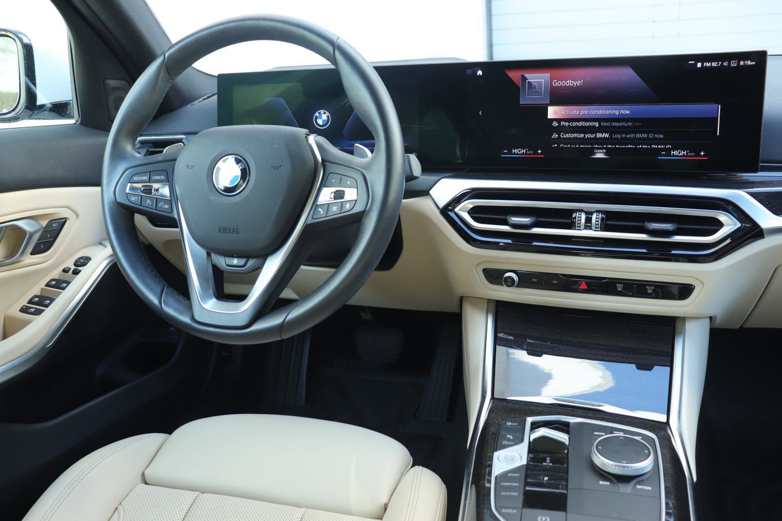 Used 2023 BMW 330i Sedan w/ Premium Package image 24