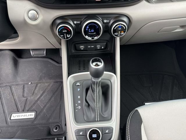 New 2026 Hyundai Venue SEL image 30