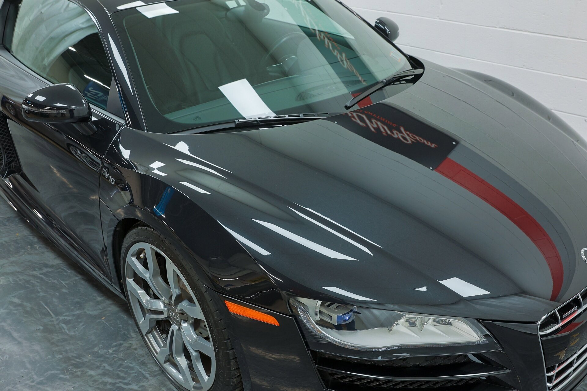 Used 2011 Audi R8 V10 image 45