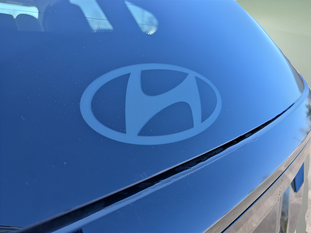 Certified 2025 Hyundai Tucson Limited FWD image 33