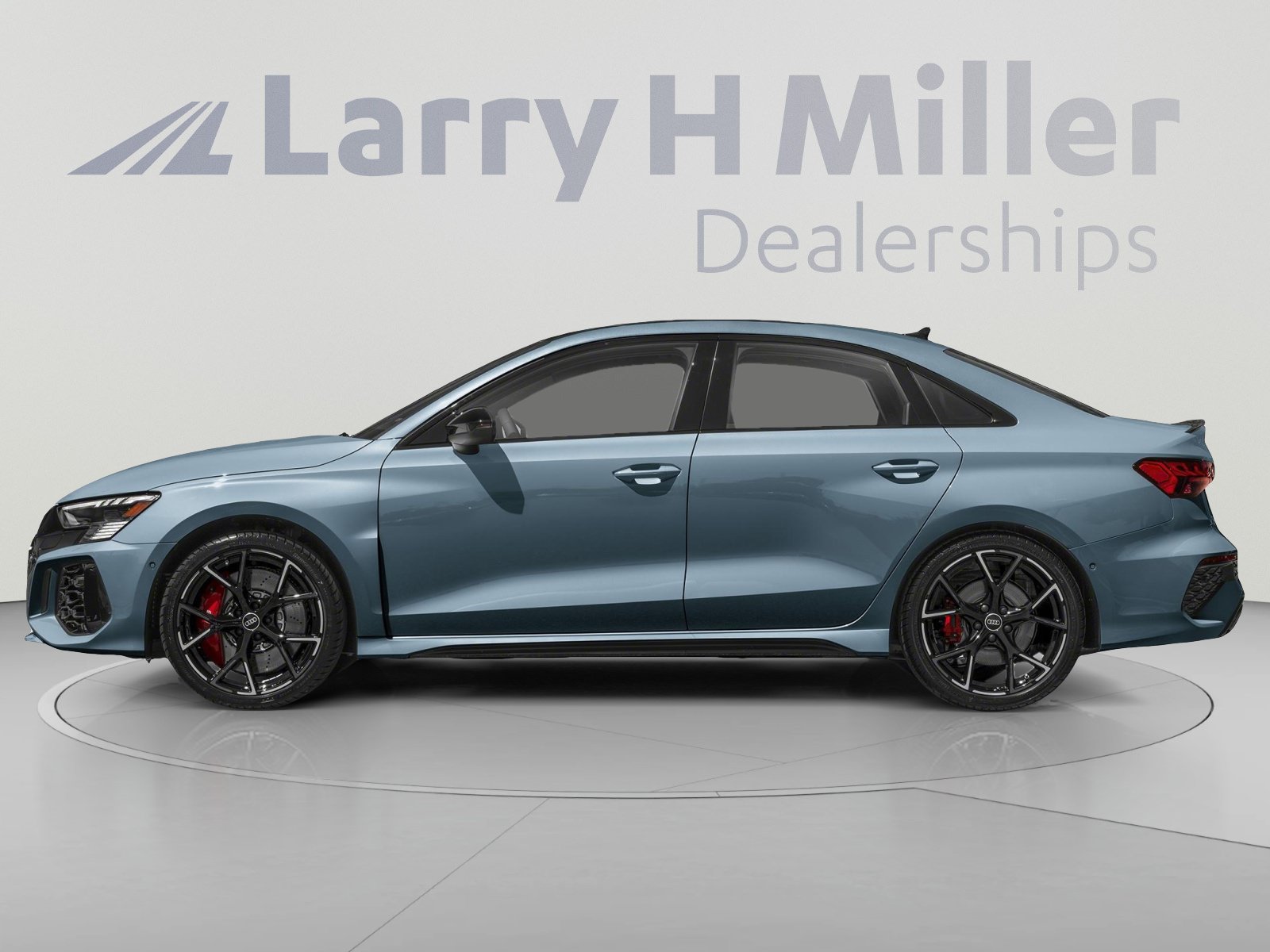 Used 2024 Audi RS 3 AWD/4WD image 3