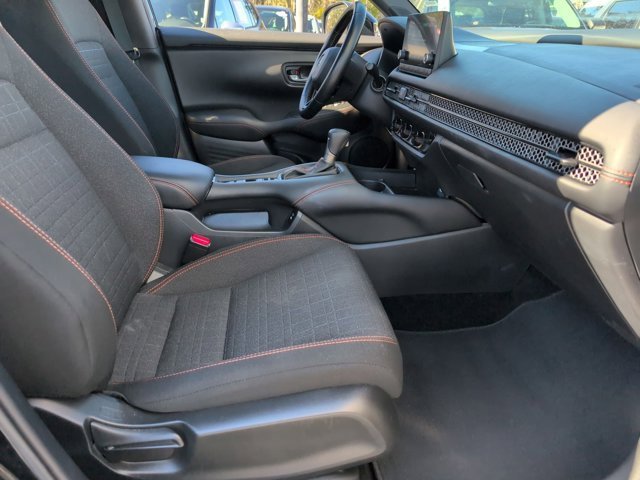 Used 2025 Honda HR-V Sport image 27