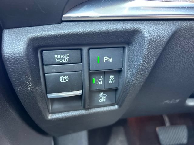 Used 2019 Acura MDX w/ Technology Package AWD/4WD image 24