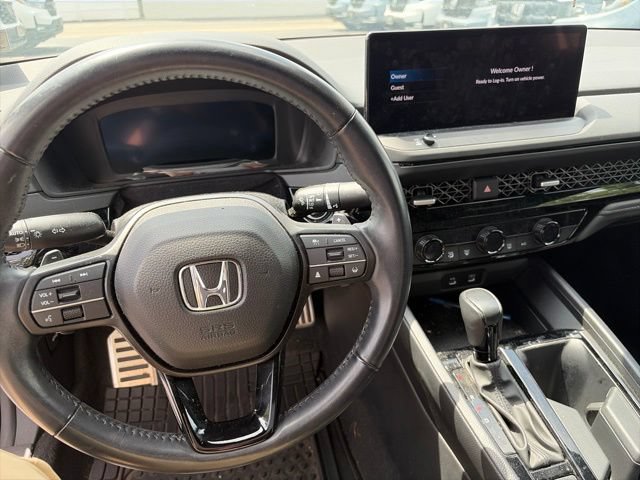 Used 2023 Honda Accord Sport image 10