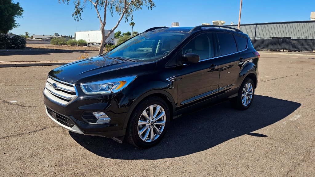Used 2019 Ford Escape SEL FWD image 4
