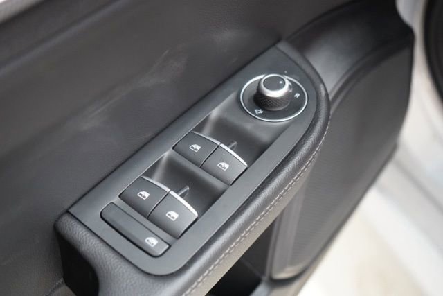 New 2025 Alfa Romeo Giulia AWD w/ Driving Assist Package image 19