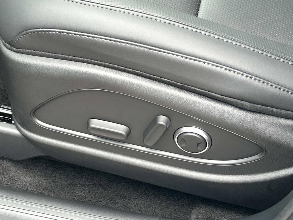 New 2026 Hyundai Palisade FWD Hybrid image 17
