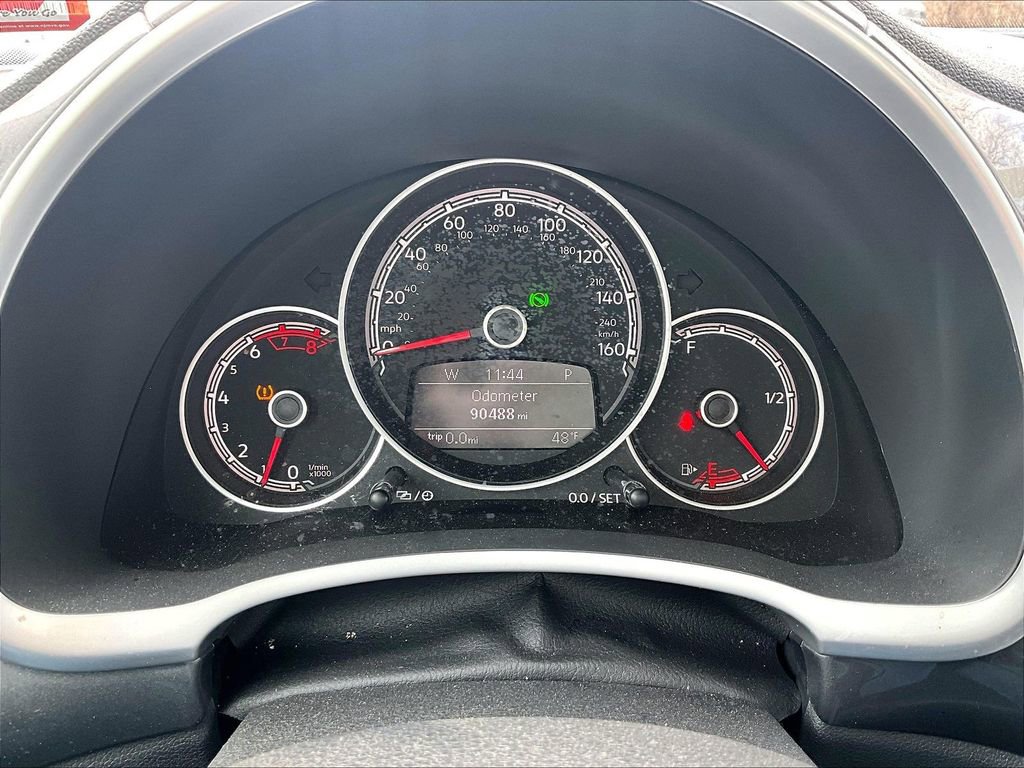 Used 2019 Volkswagen Beetle 2.0T SE FWD image 18