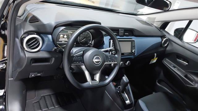 Used 2025 Nissan Versa SV w/ Trunk Package FWD image 19