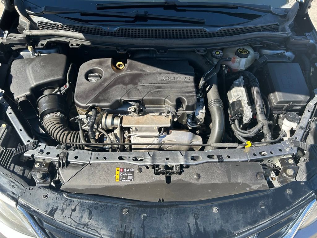 Used 2018 Chevrolet Cruze LT w/ Convenience Package image 33