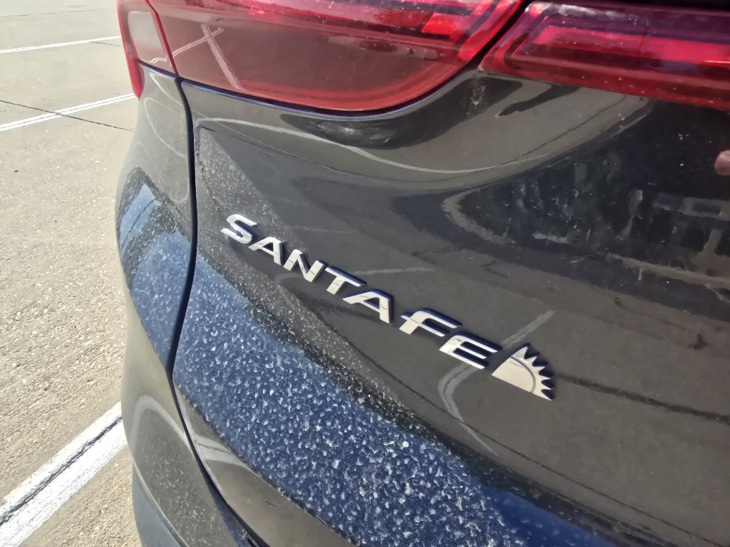 Used 2023 Hyundai Santa Fe SEL FWD image 11