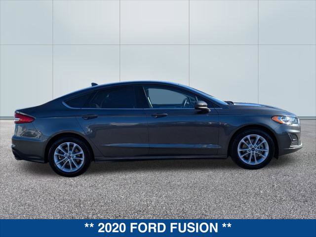 Used 2020 Ford Fusion SE image 6