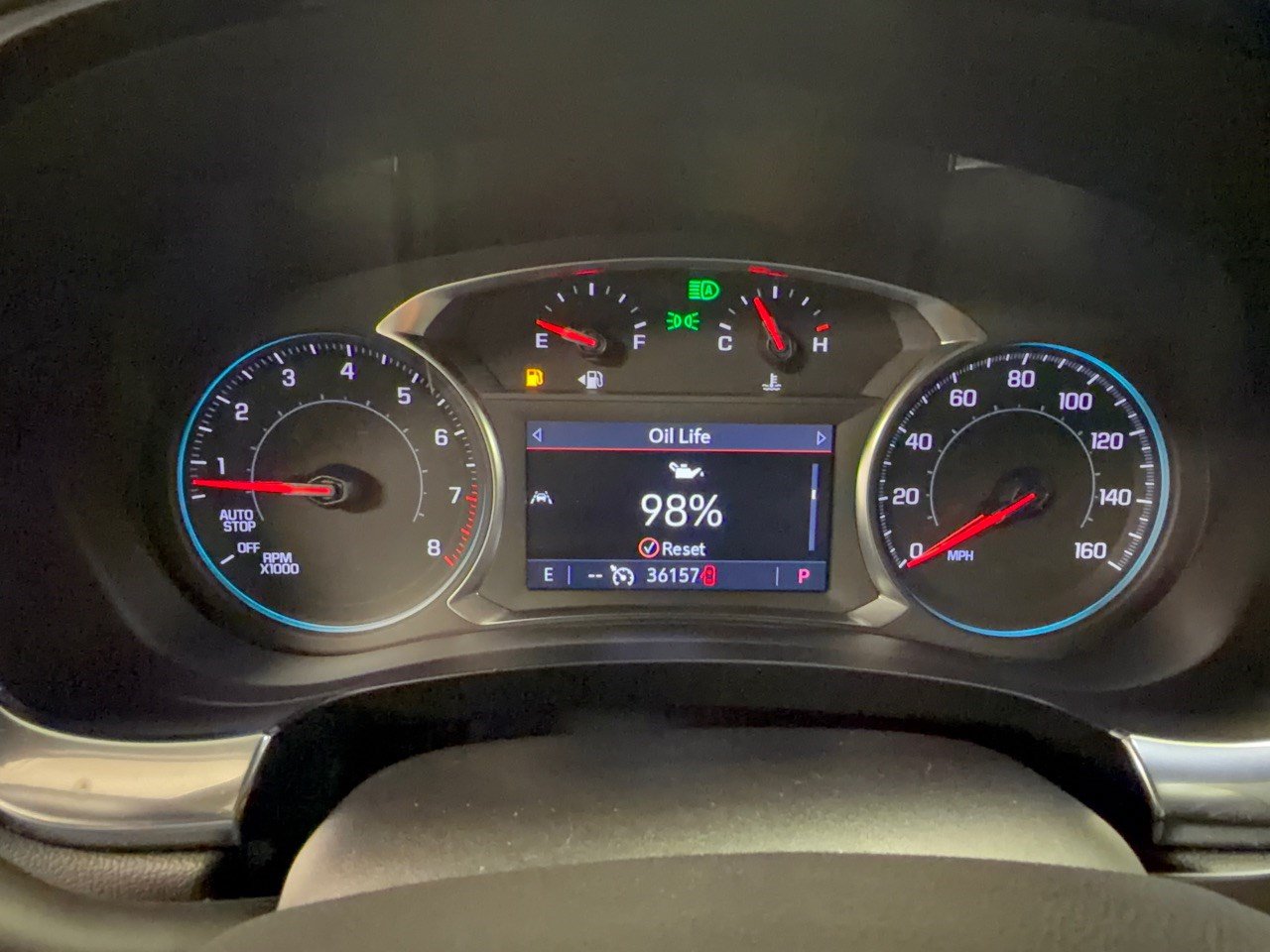 Used 2023 Chevrolet Traverse LT FWD image 26