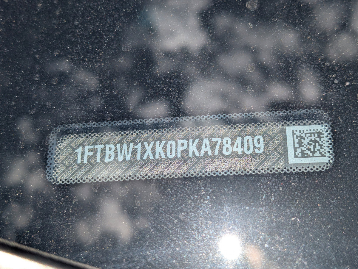 Used 2023 Ford E-Transit 148 High Roof image 30