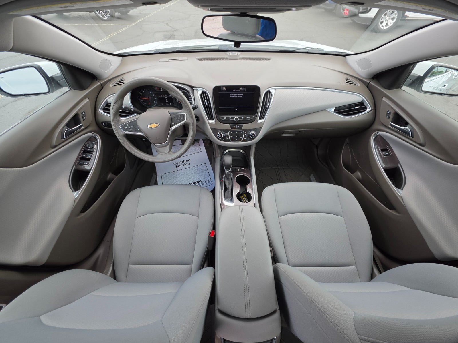 Used 2021 Chevrolet Malibu LT FWD image 23