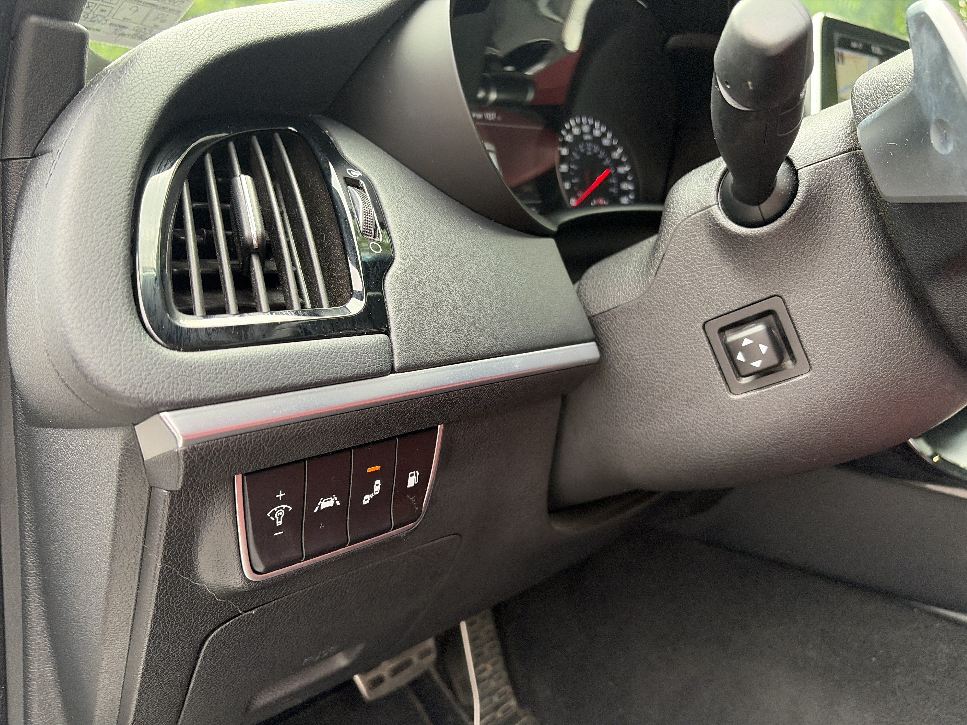 Used 2019 Kia Stinger GT1 AWD/4WD image 20