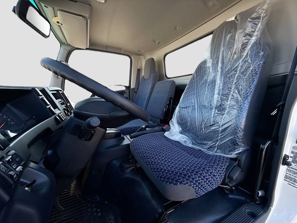 Used 2024 Chevrolet Low Cab Forward RWD image 14