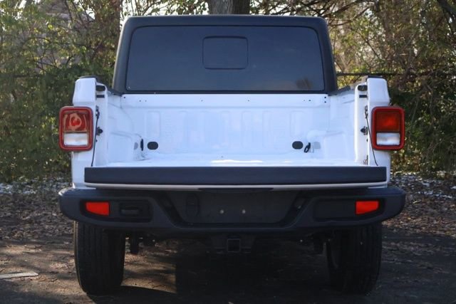 Used 2022 Jeep Gladiator Sport image 14