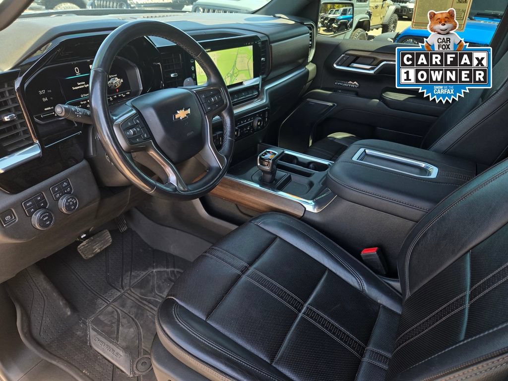 Used 2022 Chevrolet Silverado 1500 High Country w/ High Country Premium Package AWD/4WD image 10