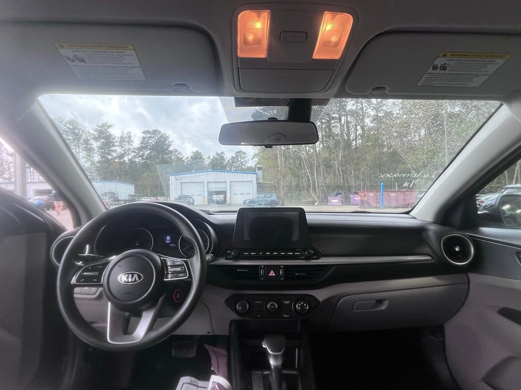 Used 2021 Kia Forte LXS image 9