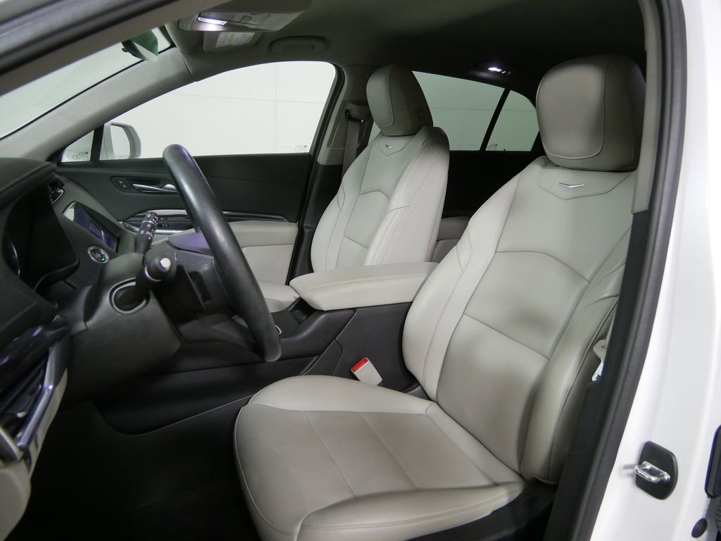 Used 2020 Cadillac XT4 Luxury image 11